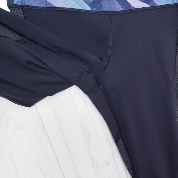 Lululemon‎ SZ 6 Var-City Crop Leggings Wasitband Pocket Black Pretty Prism Multi - Picture 8 of 8